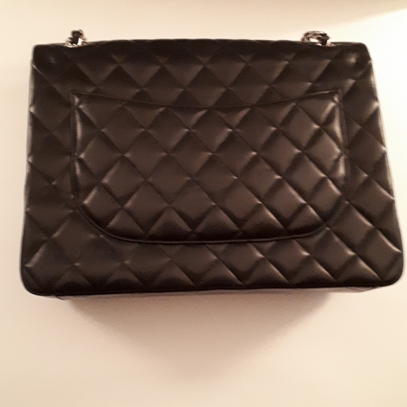 Chanel Classic double flap bag quilted in lambskin - Picture 6 of 8